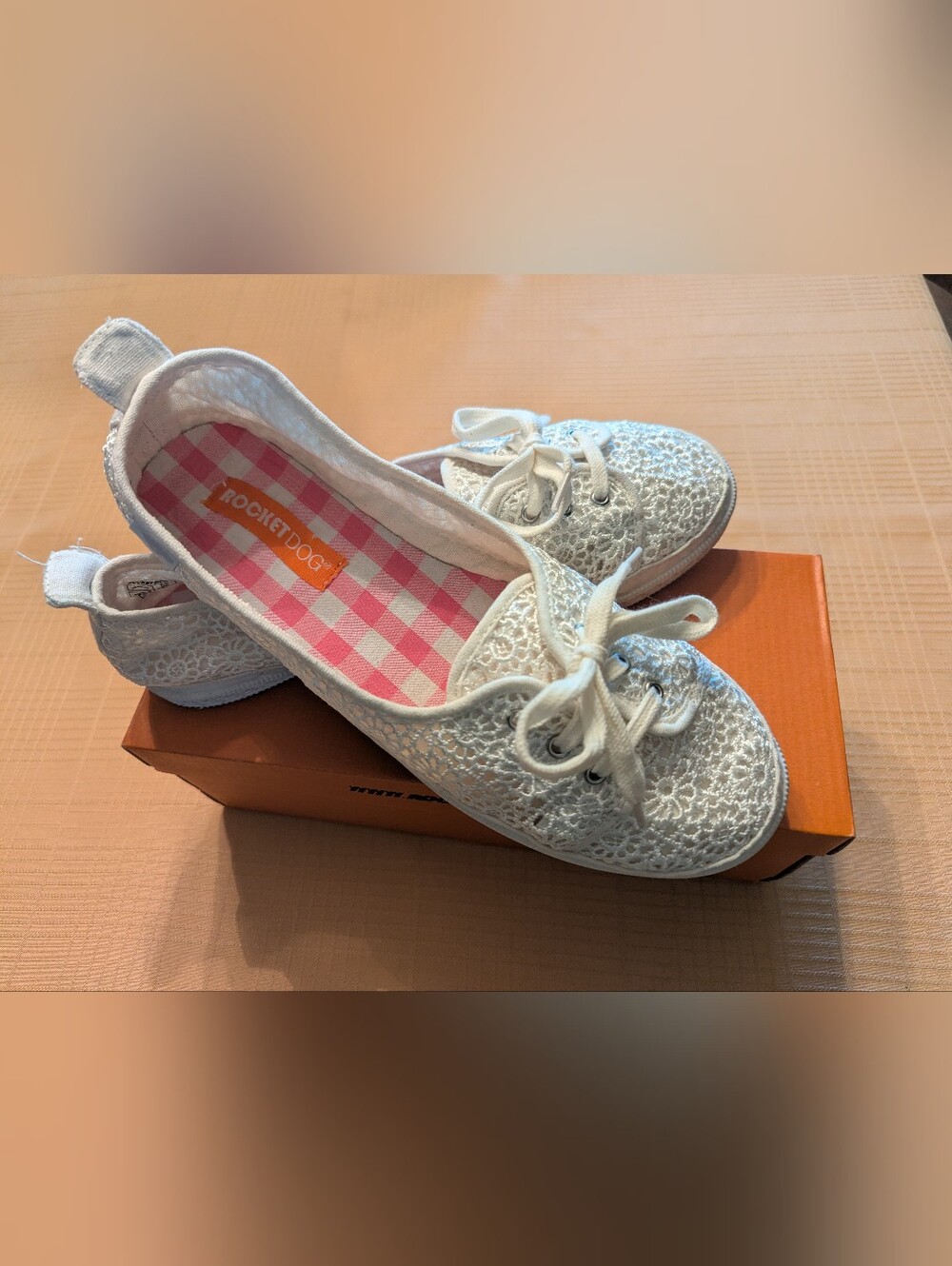 Rocket Dog Penny Sunny White Crochet Lace-Up Sneakers sz 11